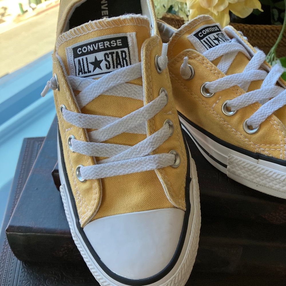 Converse Shorelines Yellow Size 8.5